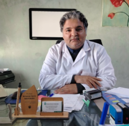 الدكتور محمد كريم المحفوظي